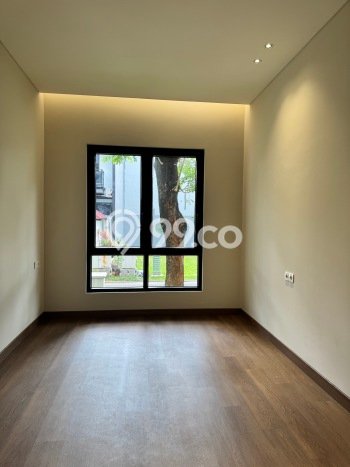 Jual Rumah Mewah Elegan Dengan View Cantik di BSD Foresta, Tangerang Jual Rumah Mewah Elegan Dengan View Cantik di BSD Foresta, Tangerang