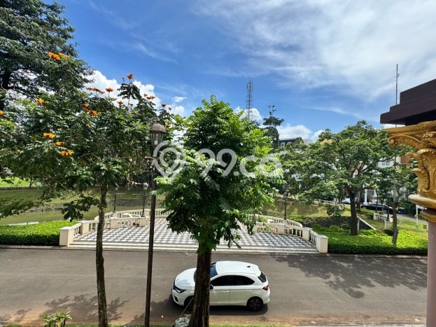 Jual Rumah Mewah Megah Dengan View Eksklusif di Gading Serpong, Tangerang Jual Rumah Mewah Megah Dengan View Eksklusif di Gading Serpong, Tangerang