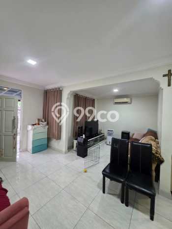 Dijual Rumah Eksklusif 3 KT di Sektor 7C-Gading Serpong, Tangerang Dijual Rumah Eksklusif 3 KT di Sektor 7C-Gading Serpong, Tangerang