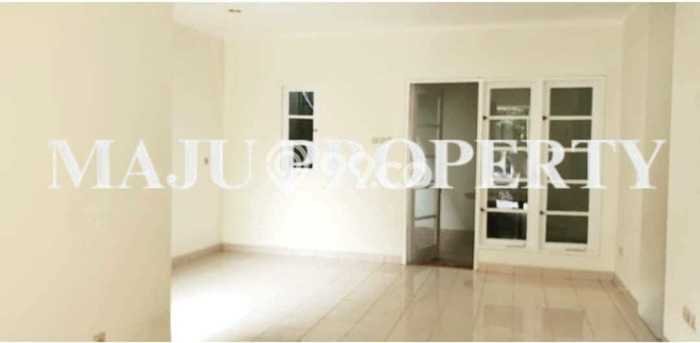 Dijual Rumah Modern 3 KT di Kota Wisata, Jakarta Timur Dijual Rumah Modern 3 KT di Kota Wisata, Jakarta Timur
