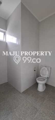 HARGA SPESIAL! Rumah kawasan Cibubur, Dekat Fasilitas, 2 KM, Luas 128m² Bangunan 140m² HARGA SPESIAL! Rumah kawasan Cibubur, Dekat Fasilitas, 2 KM, Luas 128m² Bangunan 140m²