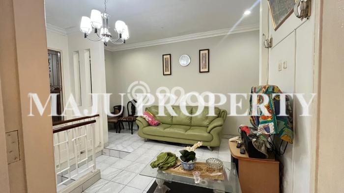 Rumah Luas Asri 3 KT Siap Huni di Cibubur Jakarta Timur Rumah Luas Asri 3 KT Siap Huni di Cibubur Jakarta Timur