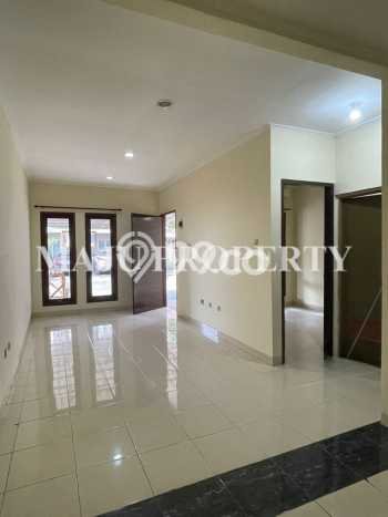 Rumah Siap Huni di Dalam Perumahan The Address Rumah Siap Huni di Dalam Perumahan The Address
