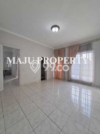 Rumah 5 KT 3 KM di Area Premium Cibubur, Jakarta Timur Rumah 5 KT 3 KM di Area Premium Cibubur, Jakarta Timur