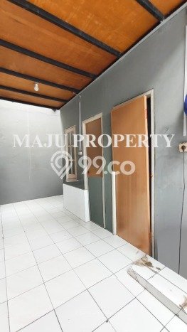 Rumah Modern 3 KT di Cibubur Jakarta Timur Semi Furnished Rumah Modern 3 KT di Cibubur Jakarta Timur Semi Furnished
