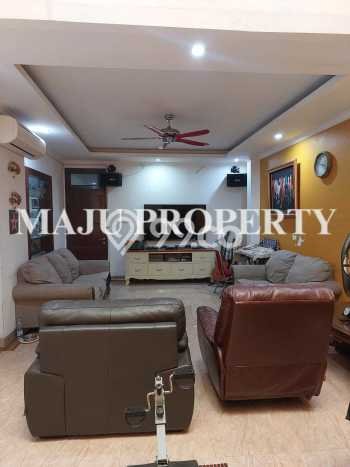 Dijual Rumah Luas Megah Dengan View Cantik di Cibubur, Jakarta Timur Dijual Rumah Luas Megah Dengan View Cantik di Cibubur, Jakarta Timur