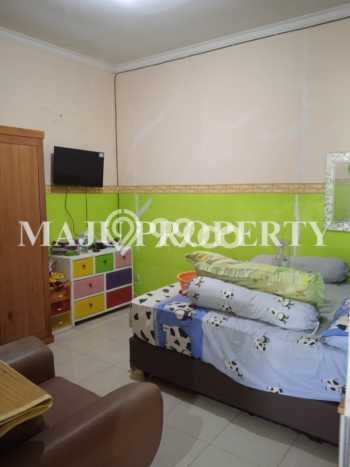 Rumah Modern 3 KT di Cibubur Jakarta Timur Rumah Modern 3 KT di Cibubur Jakarta Timur