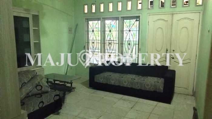 For Sale Rumah 4 Kamar Lokasi Ideal Bagus dan Strategis di Cileungsi For Sale Rumah 4 Kamar Lokasi Ideal Bagus dan Strategis di Cileungsi