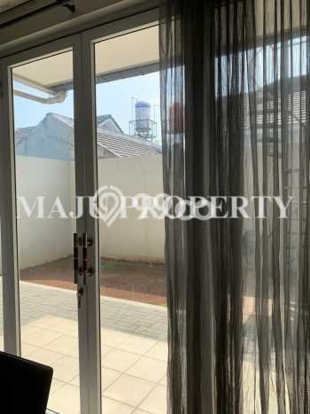 For Sale Rumah Mewah Exclusive di Jatisampurna, Bekasi For Sale Rumah Mewah Exclusive di Jatisampurna, Bekasi