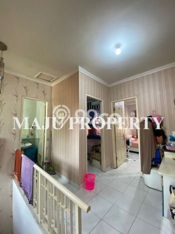 For Sale Hunian Rumah Terawat 3 KT di Cibubur, Jakarta Timur For Sale Hunian Rumah Terawat 3 KT di Cibubur, Jakarta Timur