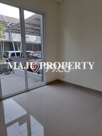 Jual Rumah Eksklusif 3 KT di Cibubur, Bekasi Jual Rumah Eksklusif 3 KT di Cibubur, Bekasi