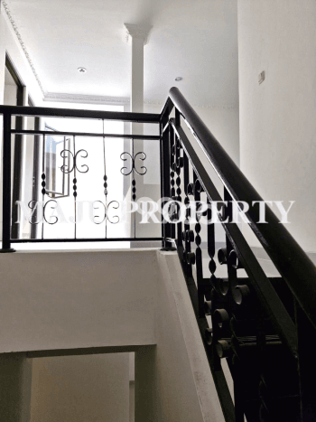 Hunian Nyaman Asri 4 KT Siap Huni di Cibubur Jakarta Timur Hunian Nyaman Asri 4 KT Siap Huni di Cibubur Jakarta Timur