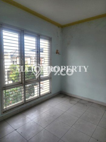 Rumah Luxury Modern Siap Huni di Kota Wisata Jakarta Timur Rumah Luxury Modern Siap Huni di Kota Wisata Jakarta Timur