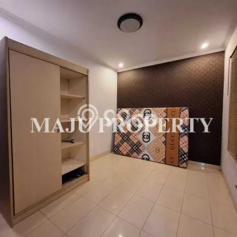 Rumah Modern 3 KT di Cibubur Depok Full Furnished Rumah Modern 3 KT di Cibubur Depok Full Furnished