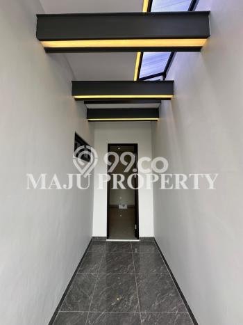 Jual Rumah Luas Elegan Dengan View Cantik di Kota Wisata, Bogor Jual Rumah Luas Elegan Dengan View Cantik di Kota Wisata, Bogor