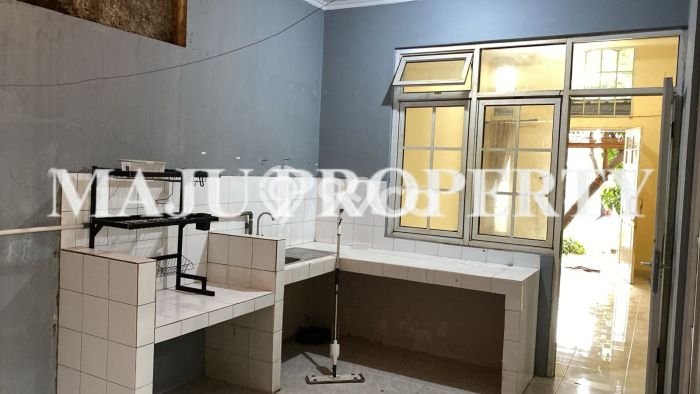 Disewakan! Rumah 2 Kamar Tidur &
1 Kamar Mandi di Cibubur, Jakarta Timur Disewakan! Rumah 2 Kamar Tidur &
1 Kamar Mandi di Cibubur, Jakarta Timur