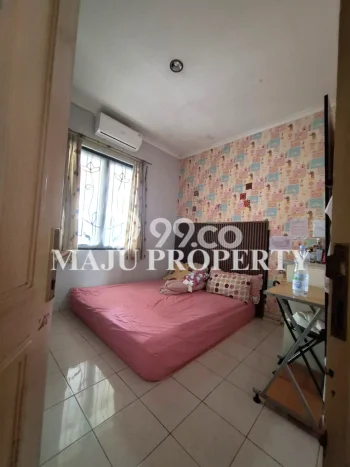 Rumah Sewa Bogor LT 181m2 LB 150m2 Area Kota Wisata Rumah Sewa Bogor LT 181m2 LB 150m2 Area Kota Wisata