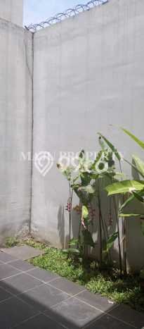 Rumah sewa siap huni 3 KT di Citra Grand, Jakarta Timur Rumah sewa siap huni 3 KT di Citra Grand, Jakarta Timur