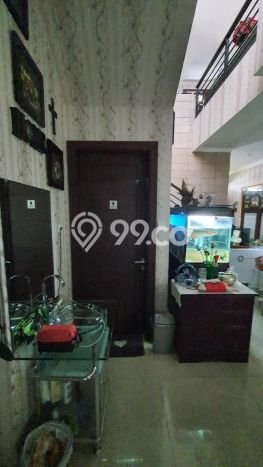 Rumah LT 347m2m² Dekat Tempat Strategis di , Bandung Rumah LT 347m2m² Dekat Tempat Strategis di , Bandung