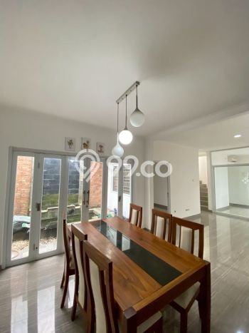 Rumah Minimalis 3 KT LT 128m2 di Kota Wisata Rumah Minimalis 3 KT LT 128m2 di Kota Wisata