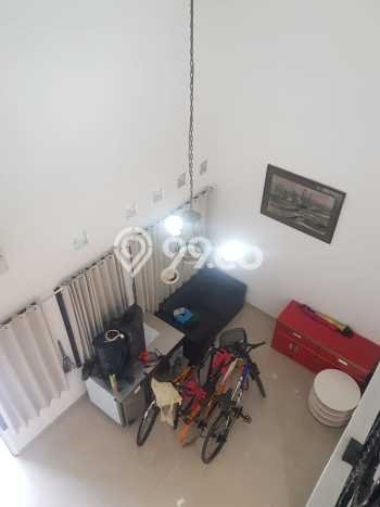 Rumah Modern 3 KT di Raffles Hills Jakarta Timur Semi Furnished Rumah Modern 3 KT di Raffles Hills Jakarta Timur Semi Furnished