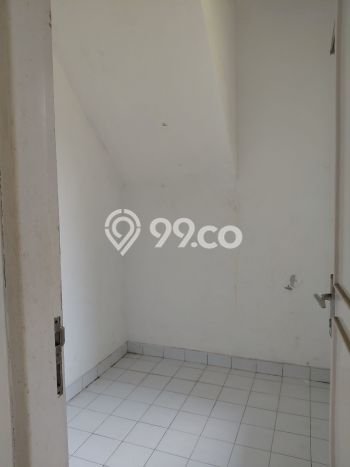 Rumah Sewa Jakarta Timur LT 180m2 LB 180m2 Area Kota Wisata Rumah Sewa Jakarta Timur LT 180m2 LB 180m2 Area Kota Wisata