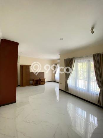 Rumah kawasan , Dekat Fasilitas, 4 KT, Luas 300m2m² LB 160m2m² Rumah kawasan , Dekat Fasilitas, 4 KT, Luas 300m2m² LB 160m2m²