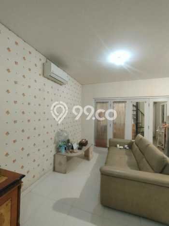 Rumah Disewakan Jakarta Timur LT 120m2 LB 138m2 Kawasan Raffles Hills Rumah Disewakan Jakarta Timur LT 120m2 LB 138m2 Kawasan Raffles Hills