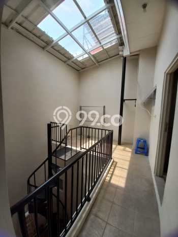 Rumah Modern 3 Kamar LT 120m2 di Raffles Hills Rumah Modern 3 Kamar LT 120m2 di Raffles Hills
