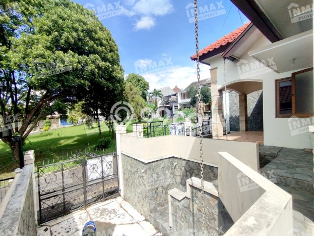 Dijual Hunian Rumah Terawat 3 KT di Dieng, Malang Dijual Hunian Rumah Terawat 3 KT di Dieng, Malang