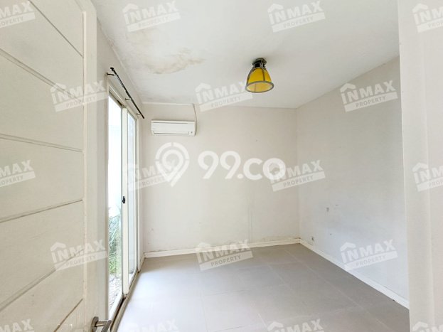 Dijual Cepat Rumah Bagus Siap Huni LB 90m2 di Blimbing, Malang Dijual Cepat Rumah Bagus Siap Huni LB 90m2 di Blimbing, Malang