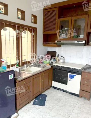 Lokasi terbaik! Rumah siap huni dikontrakkan di Karangploso LB 130m2 Lokasi terbaik! Rumah siap huni dikontrakkan di Karangploso LB 130m2