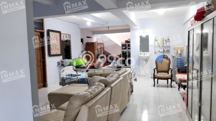 Rumah Modern Minimalis 3 KT Bisa Langsung Pindah di Blimbing Rumah Modern Minimalis 3 KT Bisa Langsung Pindah di Blimbing