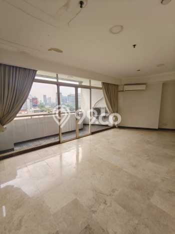 Dijual Apartemen 3 KT 2 KM di Slipi Luas 118m2 Dijual Apartemen 3 KT 2 KM di Slipi Luas 118m2