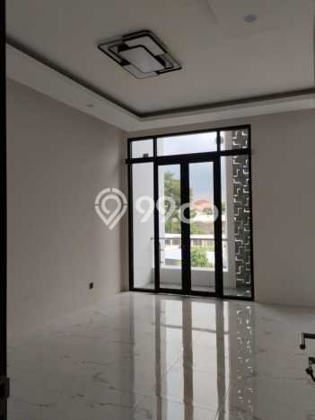 Dijual Rumah Modern 4 KT di Meruya, Jakarta Barat Dijual Rumah Modern 4 KT di Meruya, Jakarta Barat