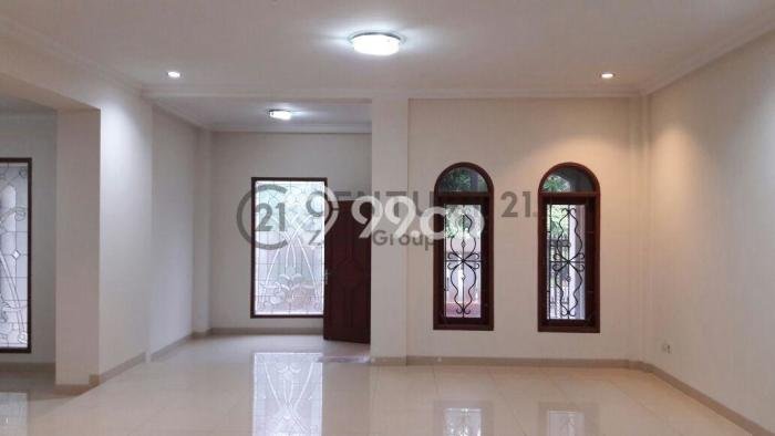 Jual Rumah Mewah Elegan Dengan View Eksklusif di Jatikarya, Bekasi Jual Rumah Mewah Elegan Dengan View Eksklusif di Jatikarya, Bekasi