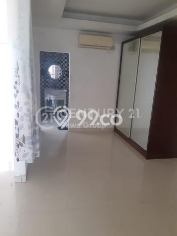 Ready to Use! Luxury House LT 110m2 Desain Modern di Kemanggisan Ready to Use! Luxury House LT 110m2 Desain Modern di Kemanggisan