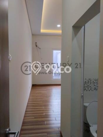 Dijual Cepat Rumah Bagus Siap Huni LB 100m2 di Kebon Jeruk, Jakarta Barat Dijual Cepat Rumah Bagus Siap Huni LB 100m2 di Kebon Jeruk, Jakarta Barat