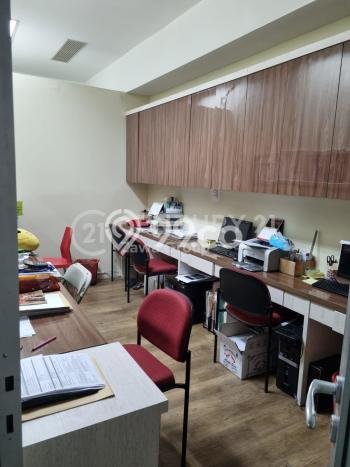 Unit Kantor Dijual di Jakarta Barat LT 140m2 & LB 140m2 Unit Kantor Dijual di Jakarta Barat LT 140m2 & LB 140m2