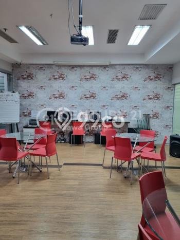 Unit Kantor Dijual di Jakarta Barat LT 140m2 & LB 140m2 Unit Kantor Dijual di Jakarta Barat LT 140m2 & LB 140m2