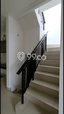 Dijual Rumah Premium dengan Fasilitas Sekitar Komplit di Cipondoh, Tangerang Dijual Rumah Premium dengan Fasilitas Sekitar Komplit di Cipondoh, Tangerang