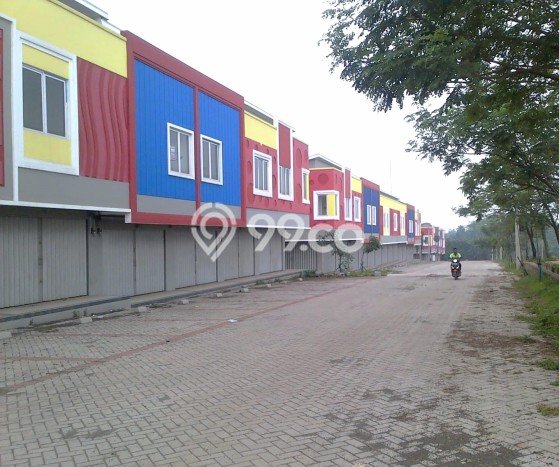Lokasi Strategis! Dijual Ruko Bisnis di Rumpin, Bogor Kondisi Baik Lokasi Strategis! Dijual Ruko Bisnis di Rumpin, Bogor Kondisi Baik