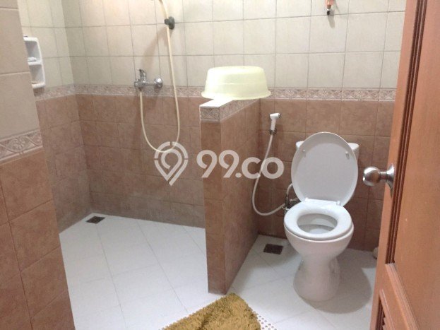 Hunian Elit LB 311m2 Siap Pakai Desain Elegan di Bintaro, Tangerang Selatan Hunian Elit LB 311m2 Siap Pakai Desain Elegan di Bintaro, Tangerang Selatan