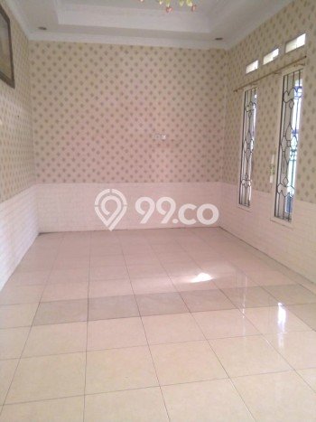 For Sale Rumah 2 Kamar Lokasi Strategis Nyaman dan Strategis di Karawaci For Sale Rumah 2 Kamar Lokasi Strategis Nyaman dan Strategis di Karawaci