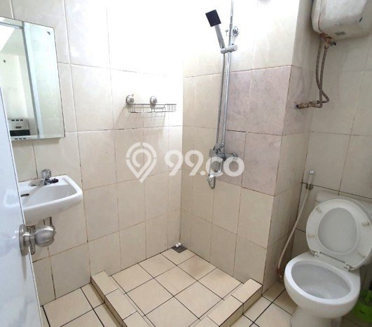 Apartemen Sewa 3 Kamar Murah Siap Huni di Tangerang, Luas 54m2 Apartemen Sewa 3 Kamar Murah Siap Huni di Tangerang, Luas 54m2