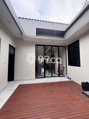 Dijual Rumah Premium dengan Fasilitas Sekitar Lengkap di BSD, Tangerang Selatan Dijual Rumah Premium dengan Fasilitas Sekitar Lengkap di BSD, Tangerang Selatan