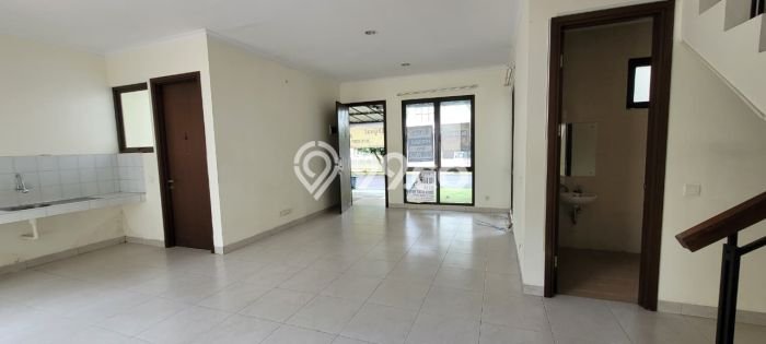 Siap Huni Rumah Mewah 3 Kamar di BSD Dekat ke Mana Saja Siap Huni Rumah Mewah 3 Kamar di BSD Dekat ke Mana Saja