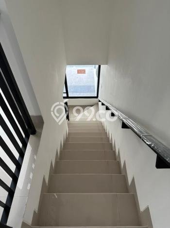 Rumah Minimalis 2 KT di Pantai Indah Kapuk 2 Jakarta Utara Rumah Minimalis 2 KT di Pantai Indah Kapuk 2 Jakarta Utara