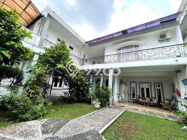 Rumah Luxury Modern Tanpa Renovasi di Alam Sutera Tangerang Rumah Luxury Modern Tanpa Renovasi di Alam Sutera Tangerang