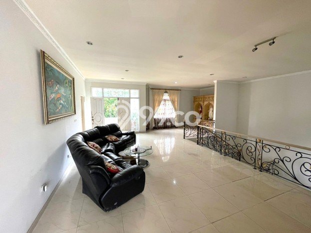 Rumah Luxury Modern Tanpa Renovasi di Alam Sutera Tangerang Rumah Luxury Modern Tanpa Renovasi di Alam Sutera Tangerang